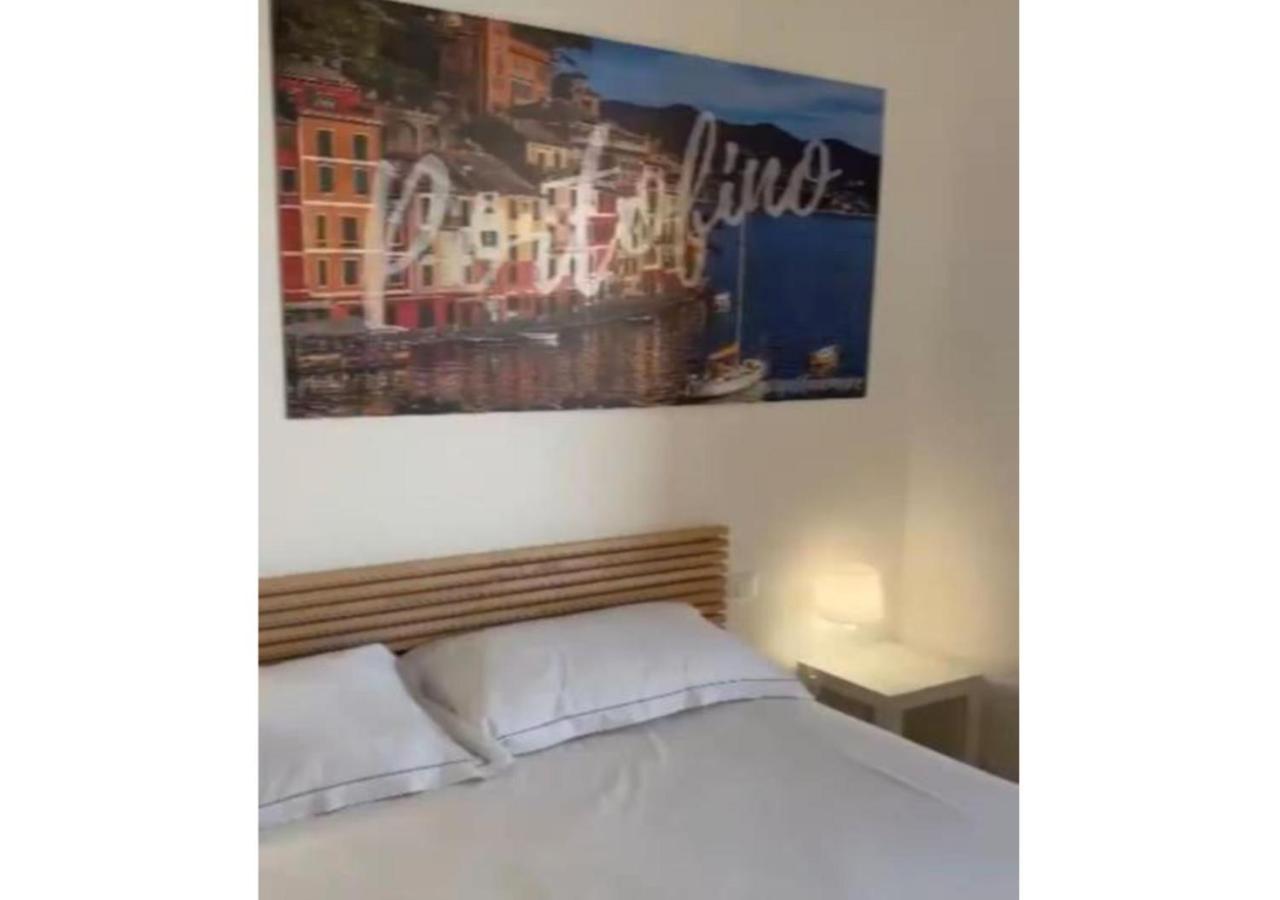 Comodissimo Gaslini E Mare Gênes Extérieur photo